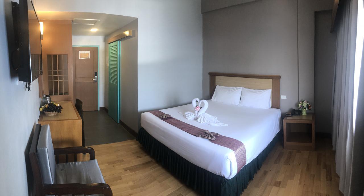 D-One Hotel Hat Yai Esterno foto