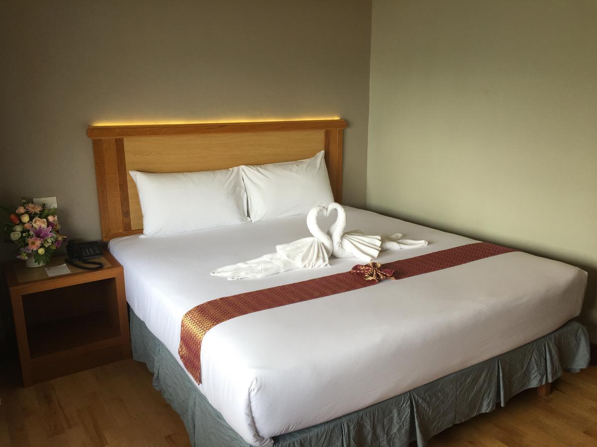 D-One Hotel Hat Yai Esterno foto