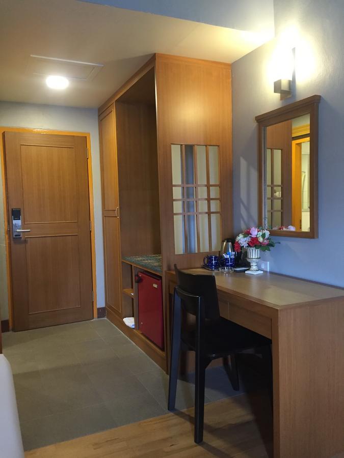 D-One Hotel Hat Yai Esterno foto