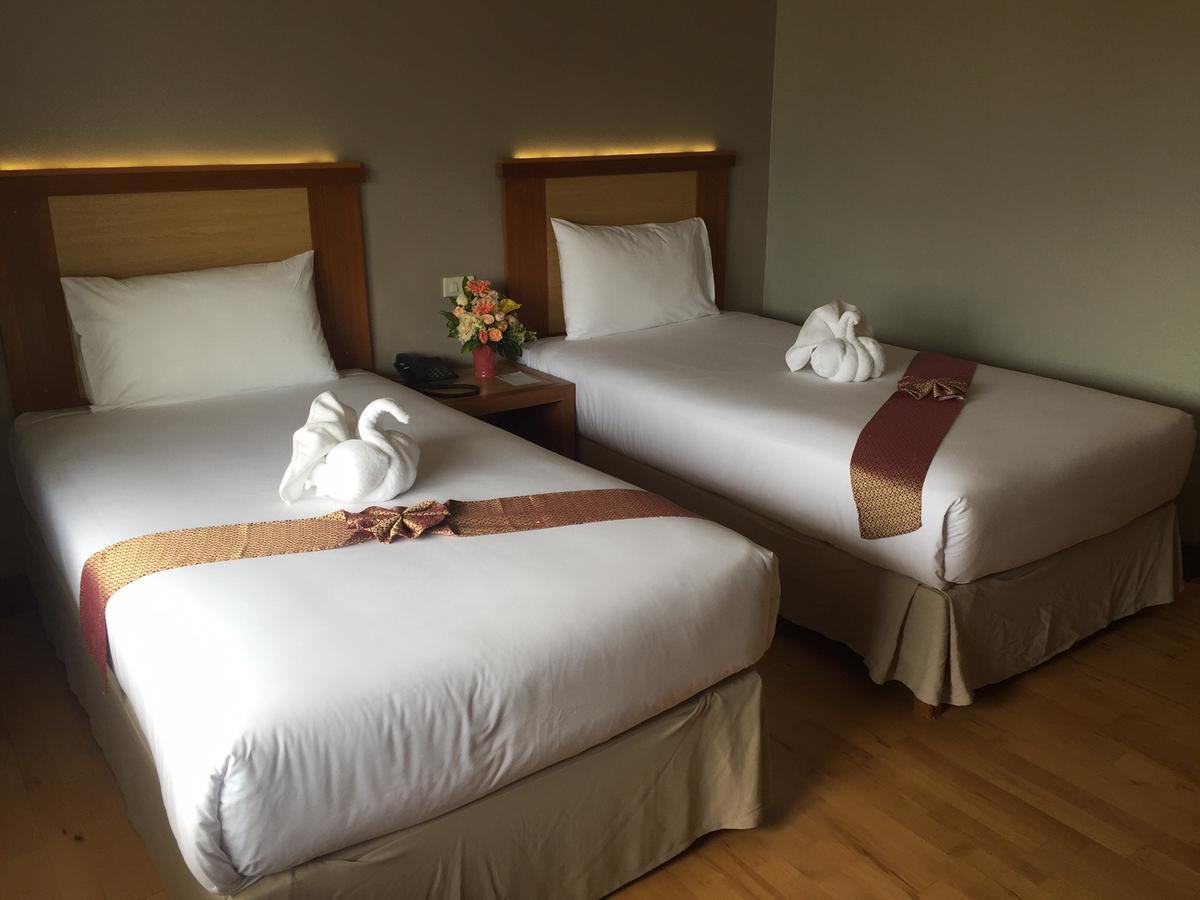 D-One Hotel Hat Yai Esterno foto