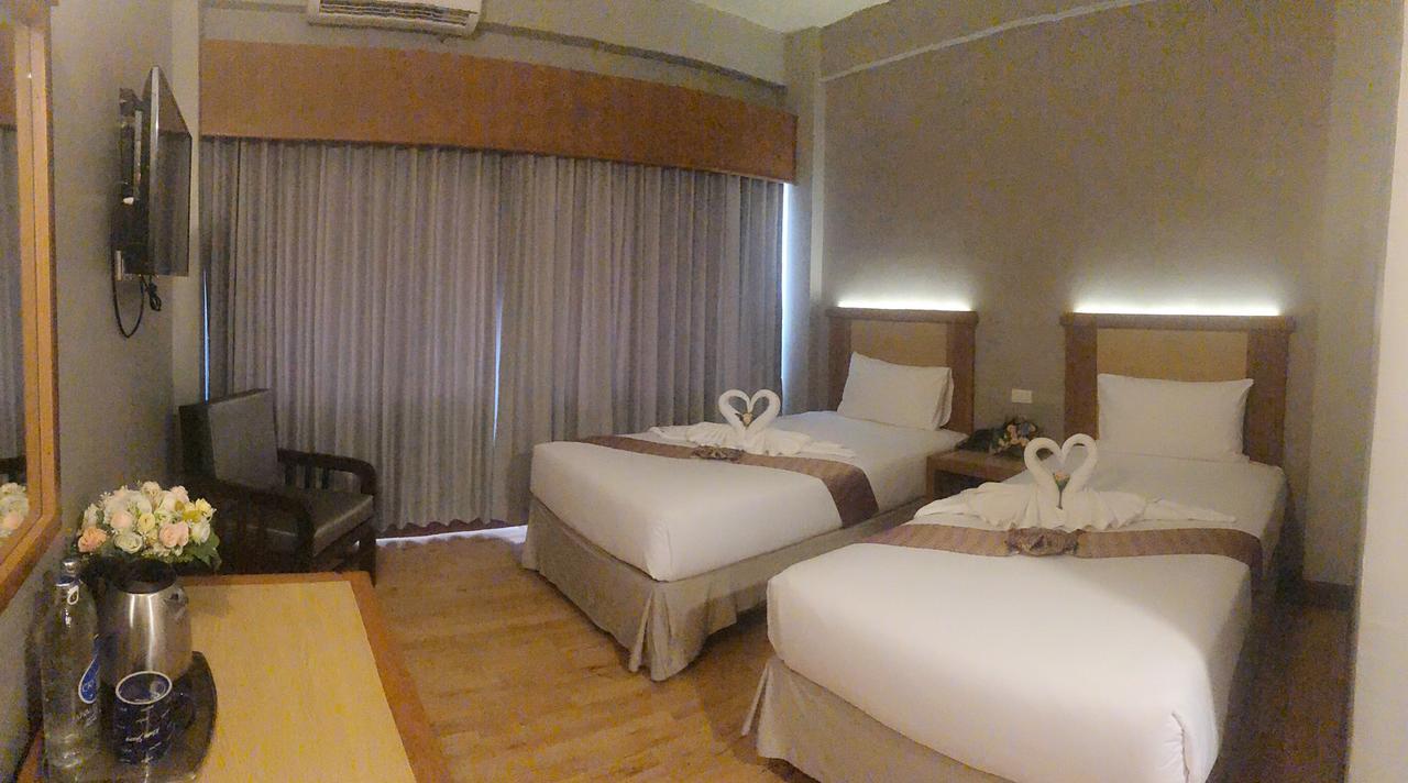 D-One Hotel Hat Yai Esterno foto