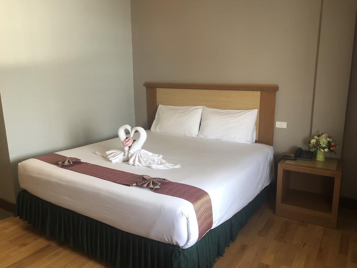 D-One Hotel Hat Yai Esterno foto