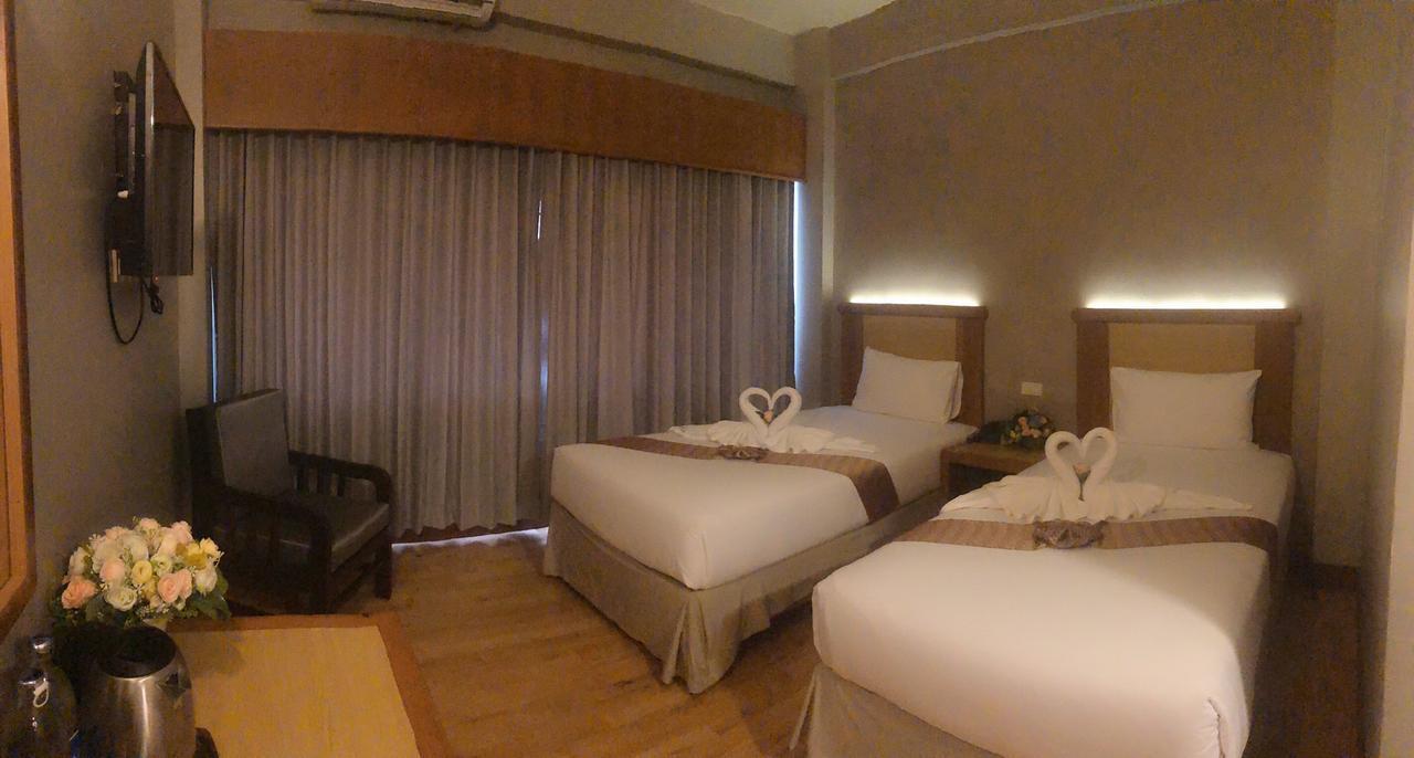 D-One Hotel Hat Yai Esterno foto